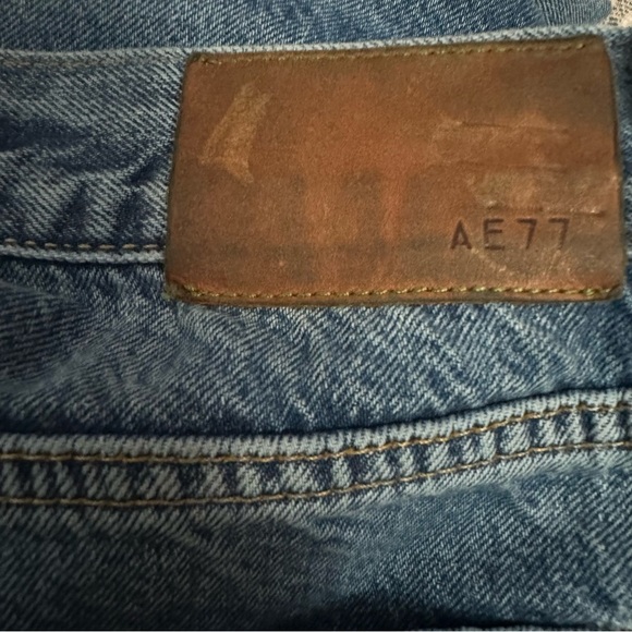 American Eagle Outfitters Classic Indigo Straight Leg Stovepipe Jeans - Picture 5 of 5